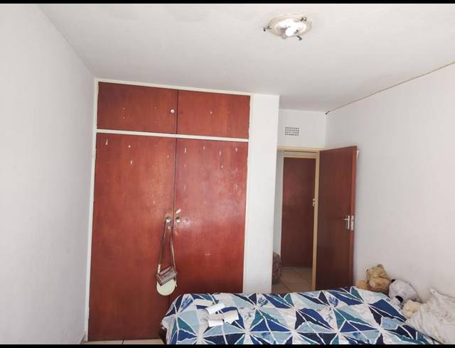 2 BEDROOM APARTMENT FOR SALE IN FERNDALE